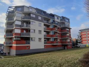 Pronájem bytu 1+kk, Zlín, Zelinova, 37 m2