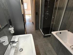 Pronájem bytu 3+kk, Třebíč, Martinské nám., 79 m2