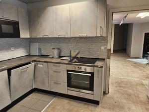 Pronájem obchodního prostoru, Praha - Žižkov, Hartigova, 600 m2