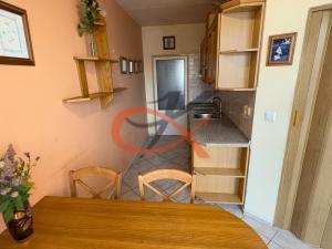 Prodej bytu 3+1, Vsetín, nám. Svobody, 72 m2