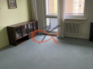 Prodej bytu 3+1, Vsetín, nám. Svobody, 72 m2