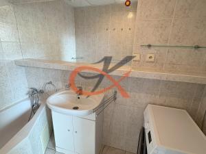 Prodej bytu 3+1, Vsetín, nám. Svobody, 72 m2