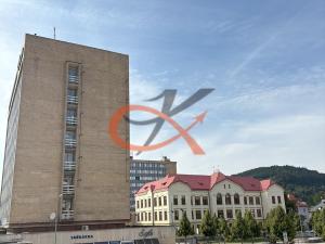 Prodej bytu 3+1, Vsetín, nám. Svobody, 72 m2