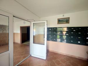 Prodej bytu 3+1, Nová Role, Školní, 58 m2