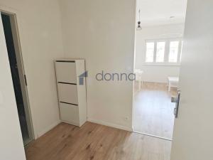 Pronájem bytu 2+kk, Praha, Hartigova, 56 m2