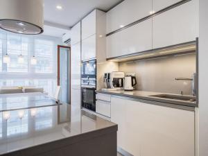 Pronájem bytu 4+kk, Praha - Dejvice, Heinemannova, 136 m2