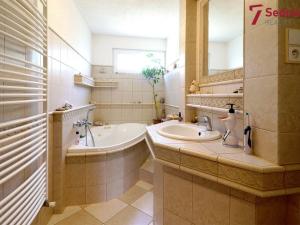 Prodej rodinného domu, Ruda, 230 m2