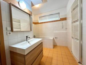 Prodej bytu 3+kk, Praha - Motol, Jeřabinová, 128 m2