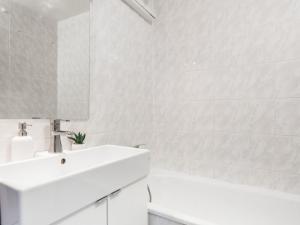 Prodej bytu 3+1, Brno - Židenice, Bzenecká, 72 m2