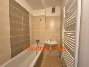 Pronájem bytu 2+1, Havířov - Město, Hlavní třída, 54 m2