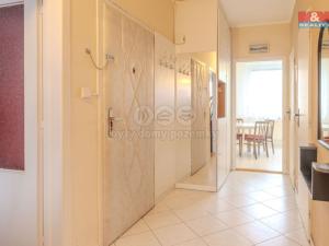 Prodej bytu 2+1, Zlín, Okružní, 53 m2