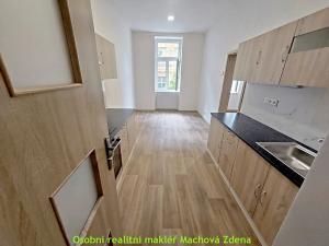 Pronájem bytu 2+kk, Praha - Žižkov, 41 m2