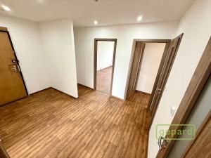 Pronájem bytu 4+1, Praha, Vondroušova, 92 m2