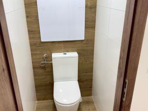 Pronájem bytu 4+1, Praha, Vondroušova, 92 m2