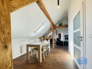 Pronájem bytu 3+kk, Plzeň - Božkov, Božkovské náměstí, 90 m2