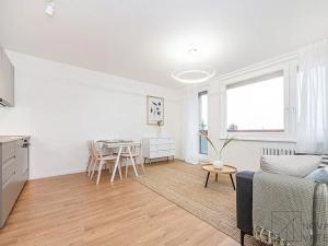 Prodej bytu 4+kk, Praha - Letňany, Fryčovická, 80 m2