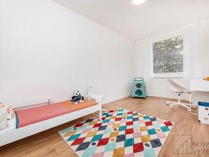 Prodej bytu 4+kk, Praha - Letňany, Fryčovická, 80 m2