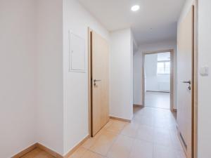 Pronájem bytu 3+kk, Praha - Smíchov, V lesíčku, 90 m2