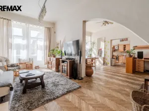 Prodej bytu 4+1, Praha - Smíchov, Štefánikova, 110 m2