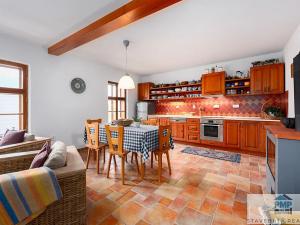 Prodej chalupy, Rohozná, 231 m2