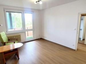 Pronájem bytu 1+1, Valašské Meziříčí - Krásno nad Bečvou, Nádražní, 41 m2