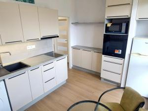 Pronájem bytu 1+1, Valašské Meziříčí - Krásno nad Bečvou, Nádražní, 41 m2