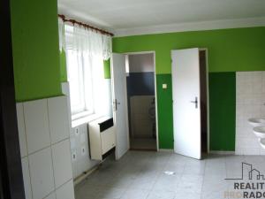 Pronájem komerční nemovitosti, Smečno, Jiráskova, 270 m2
