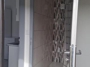 Pronájem bytu 1+kk, Pardubice - Svítkov, Dlouhá, 24 m2