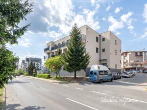 Pronájem bytu 2+kk, Praha - Kyje, Za černým mostem, 56 m2