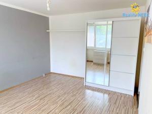 Pronájem bytu 1+kk, Praha - Střížkov, Českolipská, 27 m2