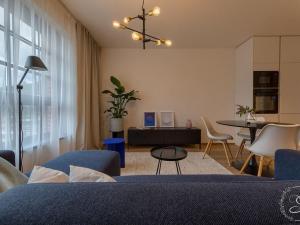 Pronájem bytu 2+kk, Praha - Smíchov, Nádražní, 53 m2