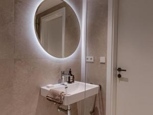 Pronájem bytu 2+kk, Praha - Smíchov, Nádražní, 53 m2