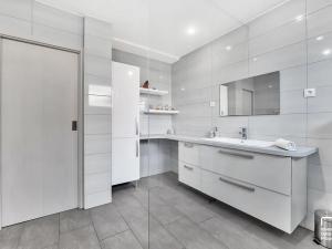 Prodej rodinného domu, České Budějovice, Třešňová, 255 m2