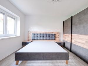 Prodej bytu 3+kk, Nový Knín, 87 m2