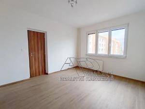 Pronájem bytu 2+1, Praha, Na Petřinách, 50 m2