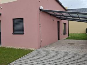 Pronájem rodinného domu, Praha - Újezd nad Lesy, Staroújezdská, 98 m2