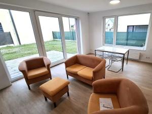 Pronájem rodinného domu, Praha - Újezd nad Lesy, Staroújezdská, 98 m2