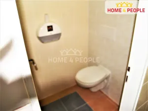 Pronájem obchodního prostoru, Chodov, Školní, 21 m2
