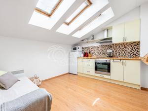Prodej bytu 1+kk, Slapy, 32 m2
