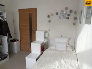 Pronájem bytu 3+1, Olomouc, Jeremenkova, 63 m2