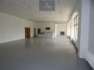 Prodej obchodního prostoru, Bruntál, Jesenická, 584 m2