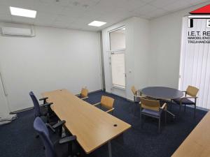 Pronájem obchodního prostoru, Frýdek-Místek - Frýdek, Nádražní, 52 m2