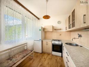 Prodej bytu 2+1, Osek, Hrdlovská, 63 m2