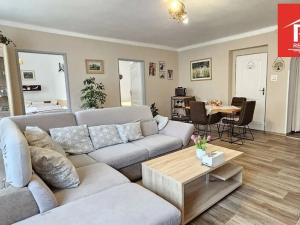 Pronájem bytu 3+1, Planá, náměstí Svobody, 76 m2