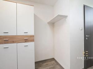 Prodej bytu 3+1, Praha - Liboc, Evropská, 78 m2