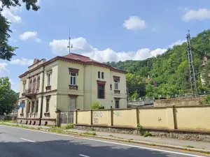 Prodej rodinného domu, Ústí nad Labem, Pražská, 573 m2