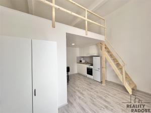 Pronájem bytu 1+kk, Brno, Hybešova, 21 m2