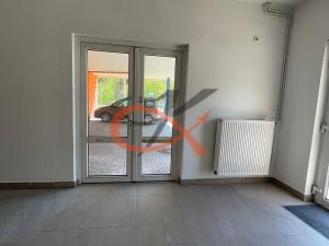 Pronájem obchodního prostoru, Rožnov pod Radhoštěm, 1. máje, 65 m2