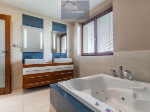 Prodej rodinného domu, Dětmarovice, 295 m2