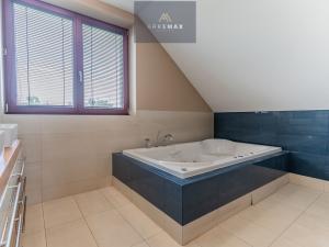 Prodej rodinného domu, Dětmarovice, 295 m2